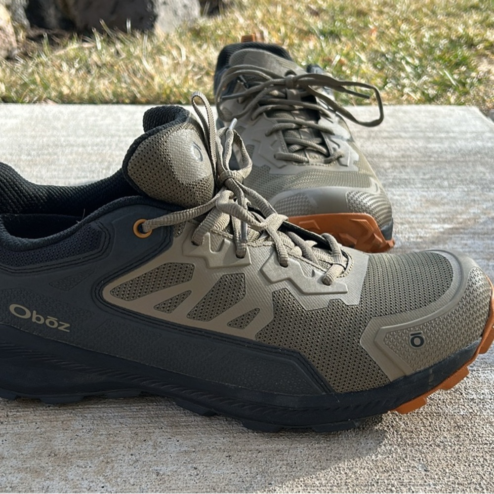 Oboz Men’s Gray and Tan Hiking Shoes